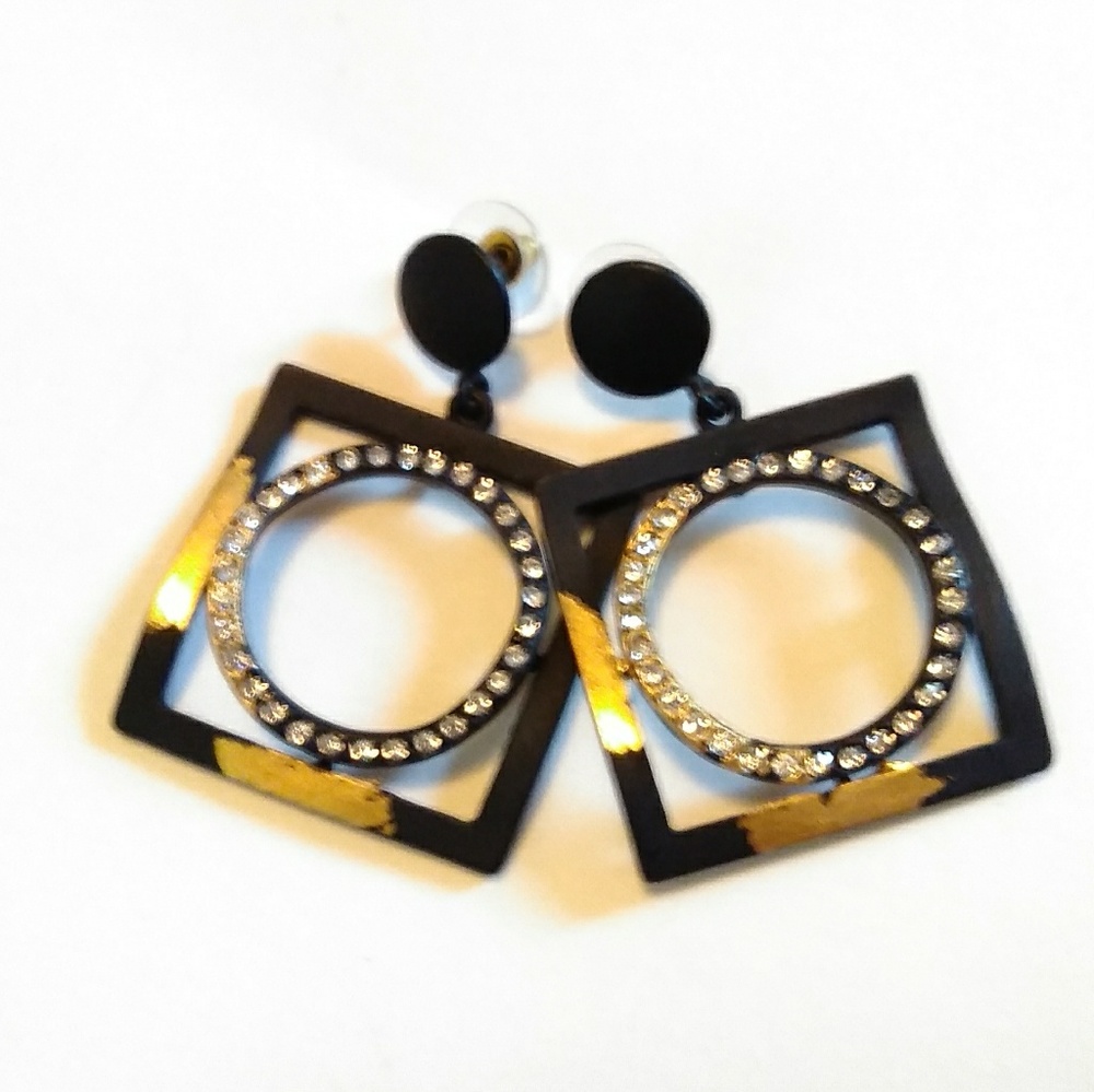 ❌SOLDOUT❌Designer Dangle Crystal Earrings